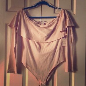 Pink off the shoulders top L/S